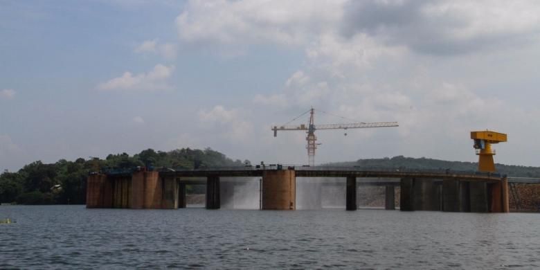 Waduk Jatiluhur di Purwakarta, Jawa Barat. Gambar diambil pada Senin (7/11/2016)