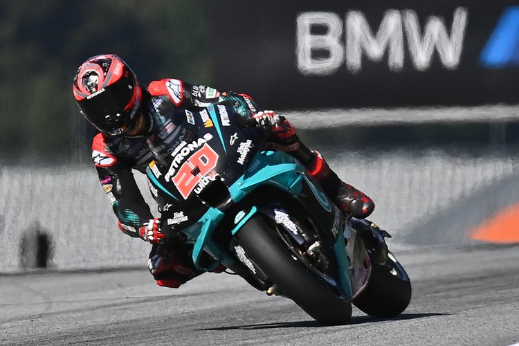 Fabio Quartararo saat berlaga di MotoGP Styria. (Photo by JOE KLAMAR / AFP)