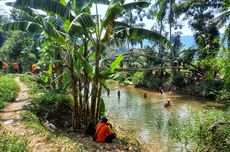 Ada Jembatan Sementara, Siswa, Guru, dan Petani di Sukabumi Sudah Tak Perlu Bergelantungan