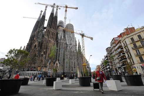 Setelah 130 Tahun, Katedral Ternama Barcelona Akhirnya Bayar Biaya IMB