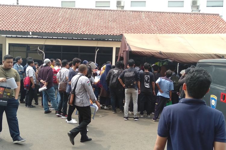 Kondisi kantor pembuatan SKCK di Polres Metro Jakarta Selatan, Selasa (12/11/2019)