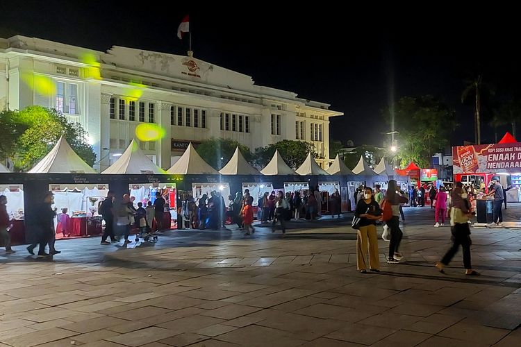 Bazar makanan hingga pakaian memeriahkan Festival Batavia Kota Tua  yang digelar pada 26 hingga 28 Agustus 2022.