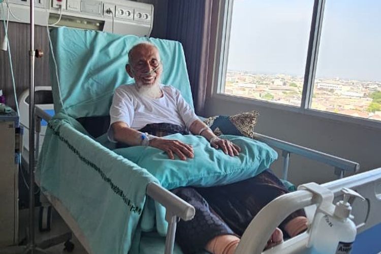 Keluarga Ungkap Penyebab Abu Bakar Ba’asyir Dirawat Sepekan di RS: Masih Dipantau Dokter
