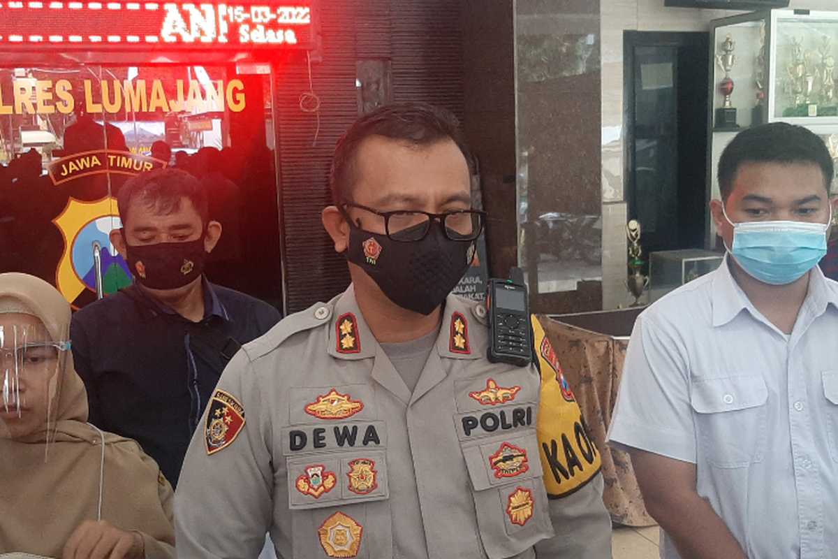 Kapolres Lumajang AKBP Dewa Putu dalam Pers Konference di Mapolres Lumajang, Selasa (15/3/2022)