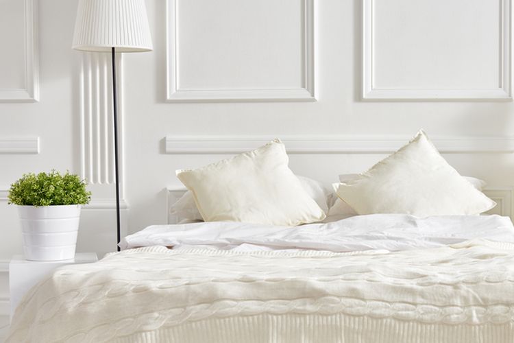 6 Ide Dekorasi Kamar Tidur Putih yang Estetik