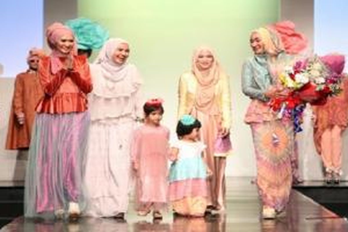 Para desainer busana muslim di Jakarta Islamic Fashion Week 2013