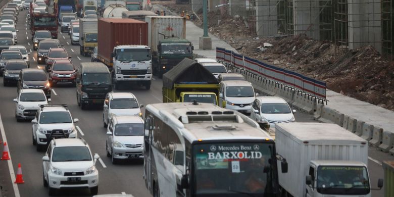 Berita Harian Truk-terpanjang-mitsubishi Terbaru Hari Ini - Kompas.com