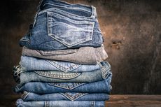 Mengapa Kebanyakan Celana Jeans Berwarna Biru?