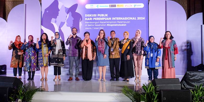 Diskusi publik Membangun Kepemimpinan Perempuan di Sektor Kesehatan yang digelar oleh Pusat Kajian Sosial Universitas Indonesia dan Takeda Innovative Medicine di Jakarta (7/3/2024).
