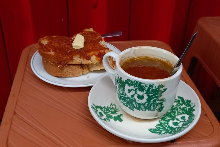 Ilustrasi kopi mentega dan kopi sarikaya butter ala Pengyu Kopitiam