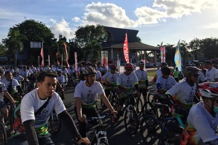 Gowes Nusantara etape Gamalama ini menpuh jarak 15 Km, diikuti oleh segenap komponen masyarakat, komunitas, TNI dan Polri dengan mengambil rute start di depan kesultanan ternate menuju jalan Pemuda, jalan Patimura, jalan Yos Sudarso, jalan Kalumata Puncak dan kembali finish di depan keraton kesultanan Ternate.