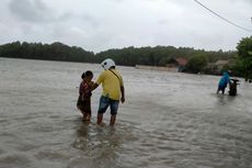 Banjir Rob di Pesisir Karawang, Aktivitas Masyarakat Lumpuh