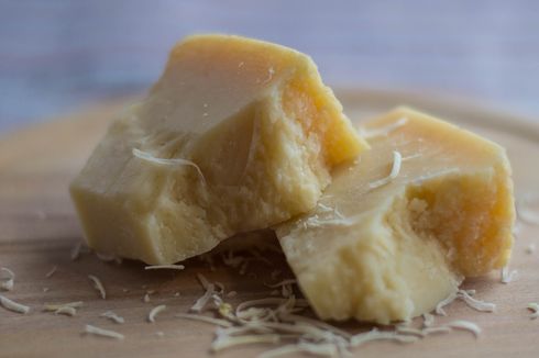 4 Cara Simpan Keju Parmesan agar Tahan Lama dan Tidak Rusak