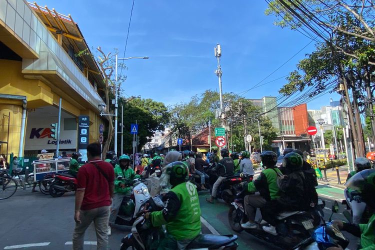 Tarif Ojol Naik hingga 15 Persen, Driver: Kalau Tarifnya Naik Kami Senang 