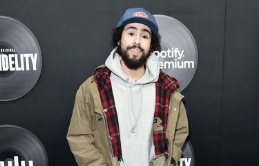 Aktor dan komika Ramy Youssef menghadiri penayangan High Fidelity di Metrograph, New York City, pada 13 Februari 2020.