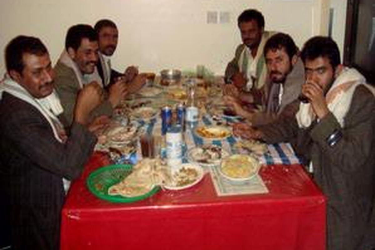 Iftar di Sanaa.