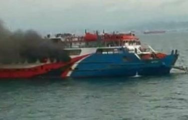 KMP Royce 1 Terbakar di Selat Sunda. Sabtu (6/5/2023) sore.