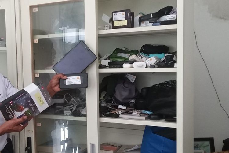 KAI Temukan 4.036 Barang Tertinggal di Kereta, Ini Cara untuk Mengambilnya Kembali