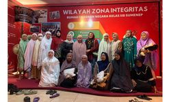 Said Abdullah Bagikan Paket Lebaran kepada WBP Rutan Kelas IIB Sumenep