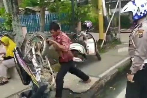 Cerita Seorang Pria Mengamuk dan Banting Motor karena Tak Terima Ditilang