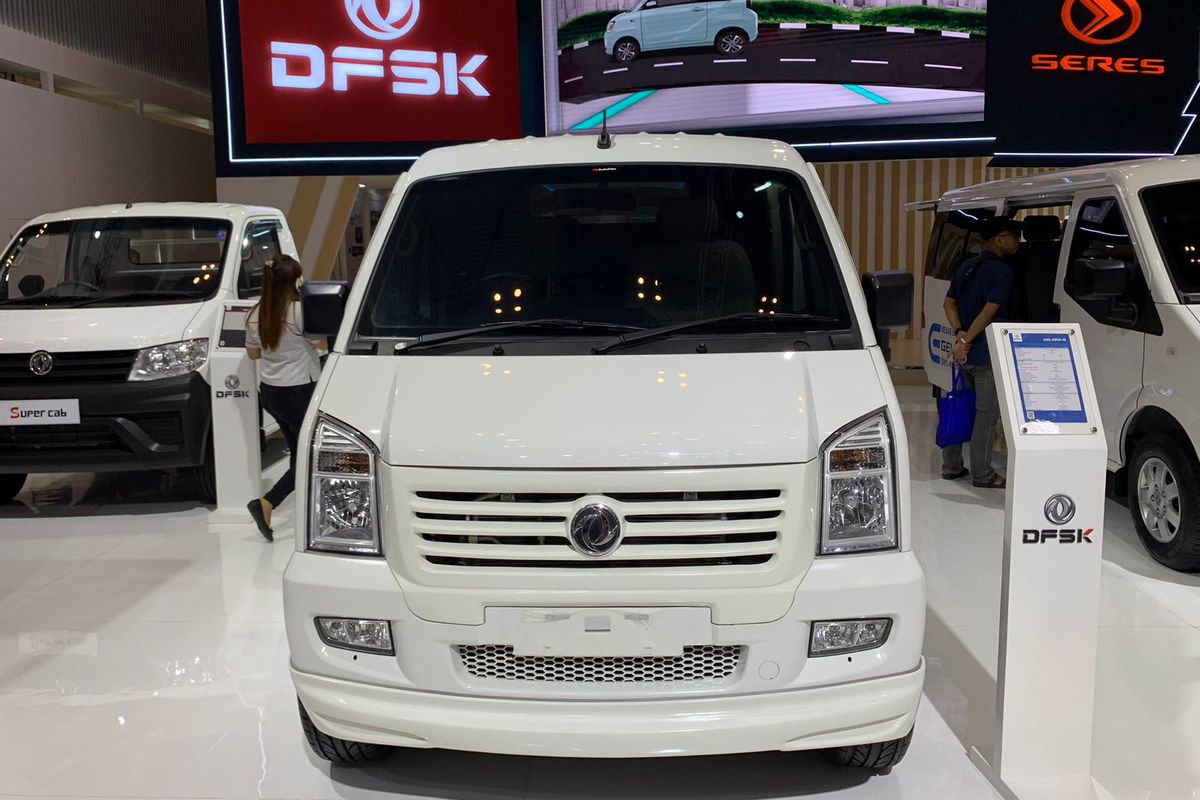Kolaborasi Sokonindo dan Karoseri CKM, hadirkan DFSK Gelora E VIP Luxury, Harga mulai Rp 593 juta