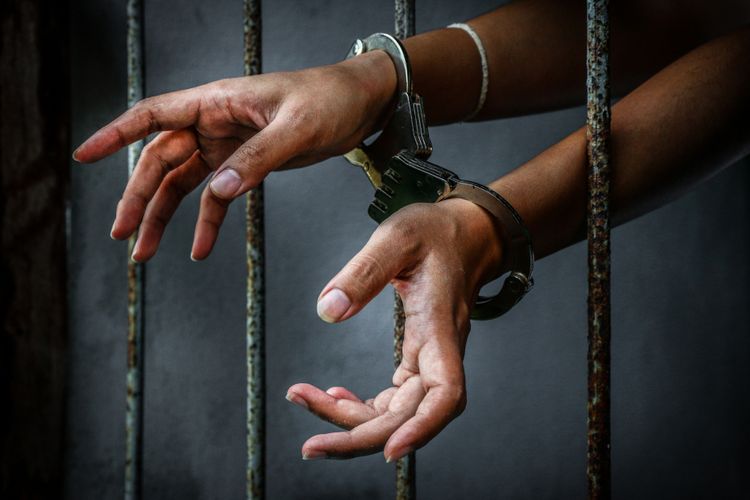Gara-gara Kehabisan Rokok, Pelarian Pria DPO di Madura Ini Berakhir Ditangkap Polisi