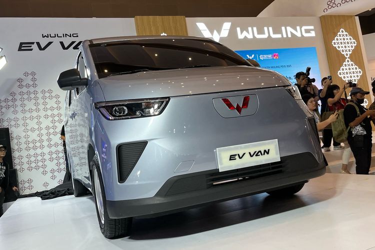 Wuling Yangguang EV di PEVS 2025