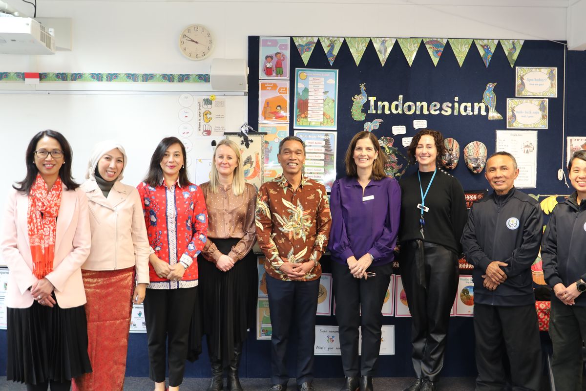 KJRI Sydney menyambangi sekolah Our Lady of Good Counsel di Forestville, NSW.