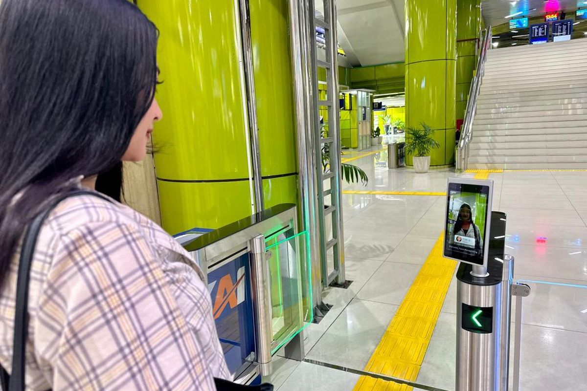 Fasilitas Face Recognition Boarding.