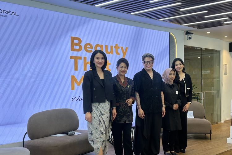 Mengulik Krusialnya Peran Pendidik di Industri Tata Rambut dan Kecantikan