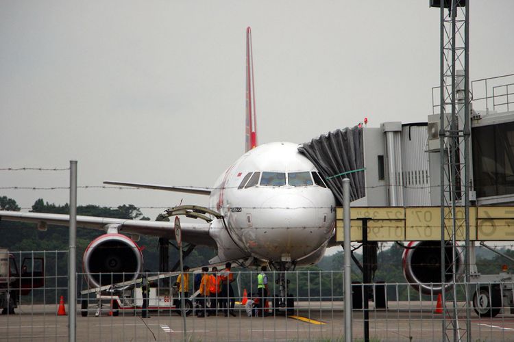 Belasan penumpang Lion Air asal Pekanbaru Propinsi Riau, Senin (20/11/2017) kemarin dengan tujuan Palembang, yang sempat mengamuk di Bandara Hang Nadim Batam saat transit karea tidak kunjung diberangkatkan, Akhirnya pagi ini akan diterbangkan, Selasa (21/11/2017).