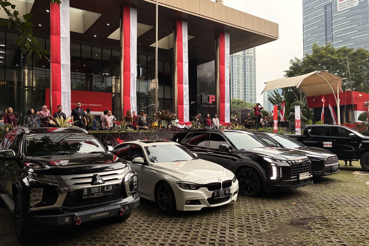Bukti OTT KPK pada Immanuel Ebenezer: Uang, Mobil, dan Motor