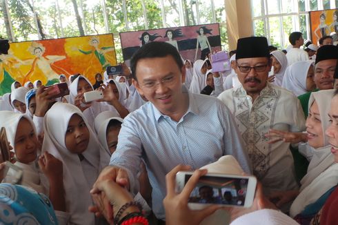 Hadiri Syukuran Pilkada, Ahok Disambut Anak-anak Yatim