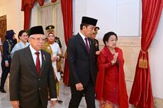 Saat Jokowi dan Megawati Tampak Akrab dan Bercanda dengan Paskibraka di Istana Negara