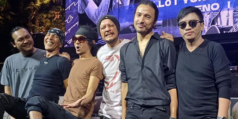 Kirli külotlarni hidlash video Ero Marina surati