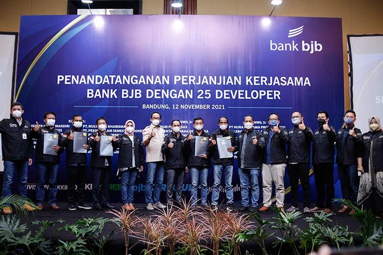 Penandatanganan PKS Bank BJB dengan 26 pengembang. 