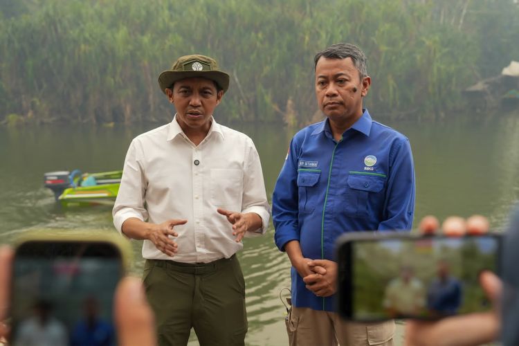 Menhut Maksimalkan Water Bombing untuk Padamkan Karhutla Tanjung Puting
