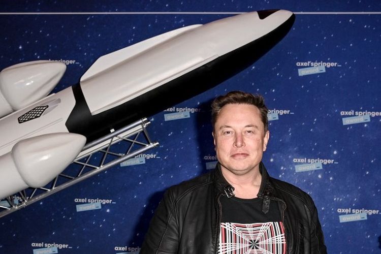 Kekayaan Elon Musk terdongkrak sebesar lebih dari Rp 1,9 kuadriliun, hingga membuatnya tercatat sebagai orang terkaya di dunia awal tahun 2021.
