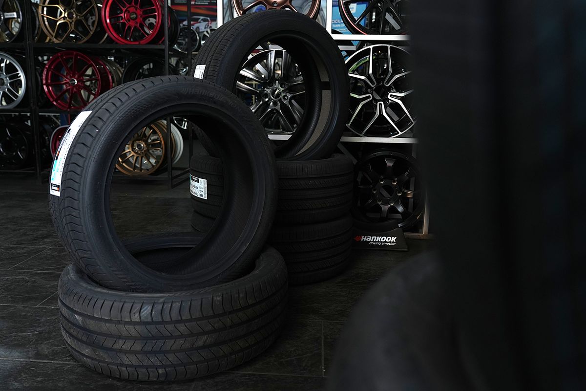 Alasan Produsen Bikin Ban Khusus Mobil Listrik