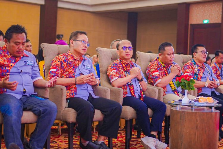 Sekretaris Jenderal (Sekjen)  Kemenaker Anwar Sanusi saat mengahadiri acara Kompetisi Keterampilan Instruktur Nasional (KKIN) IX Regional Wilayah Tengah I di Balai Besar Vokasi dan Produktivitas (BPVP) Samarinda, Kalimantan Timur, Minggu (19/5/2024). 