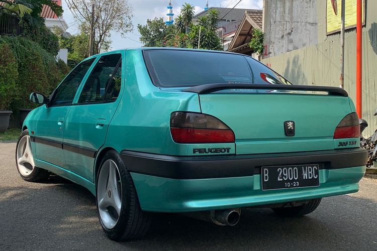 Modifikasi Peugeot 306