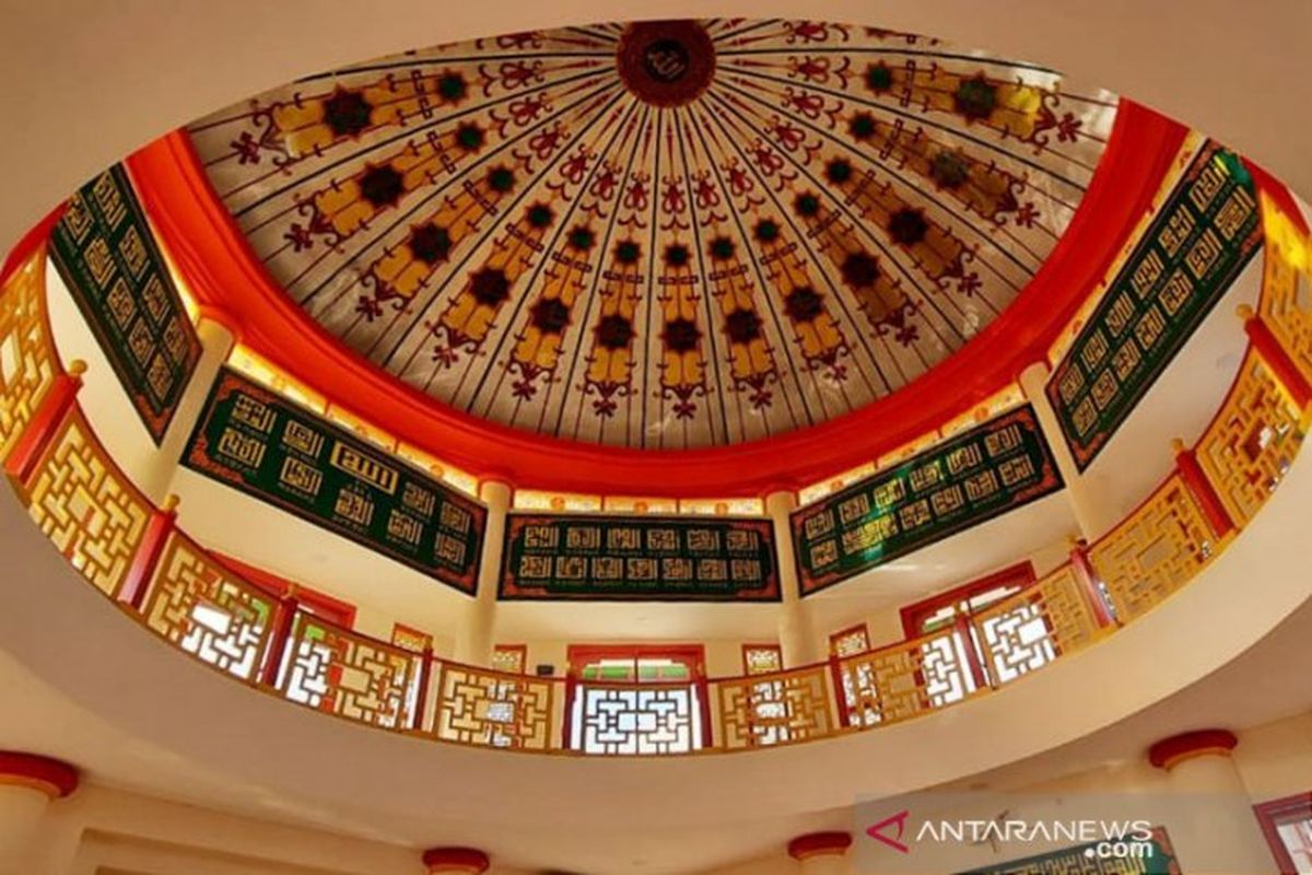 Masjid Babah Alun Desari yang diresmikan tahun 2020 oleh Sekda DKI Jakarta.