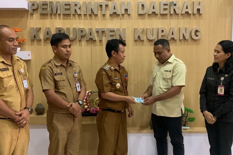Merokok di Kantor Bupati Kupang, PPPK Didenda Rp 1 Juta