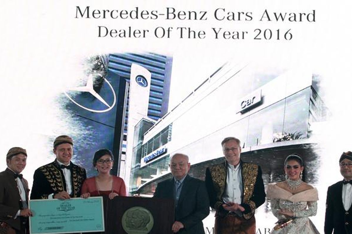 Mercedes-Benz Passenger Car Dealer of The Year 2016