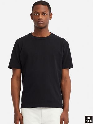 T-shirt crew neck lengan pendek Uniqlo Rp 149.000.