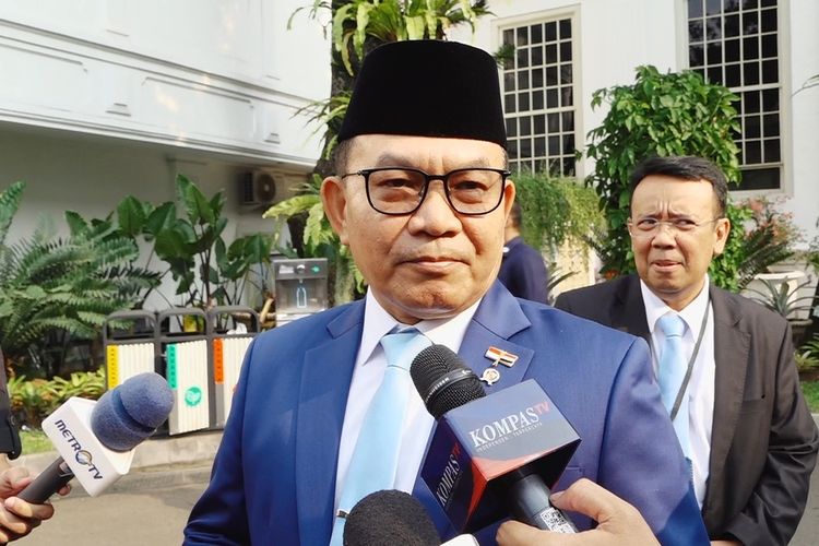 Dudung Ungkap Bantuan Cairan dari Brasil untuk Padamkan Karhutla