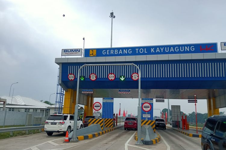 Gerbang Tol Kayu Agung, salah satu Jalan Tol Trans Sumatera