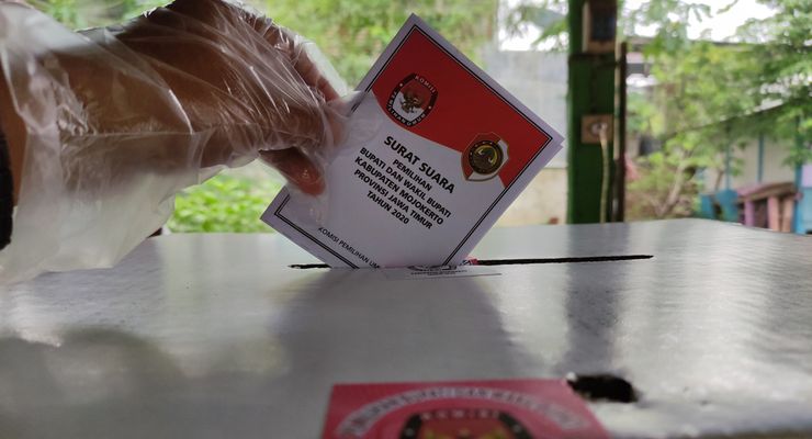 Hujan Lebat Rusak Ratusan Surat Suara di Cimahi, KPU di Jabar Waspadai Cuaca Ekstrem 