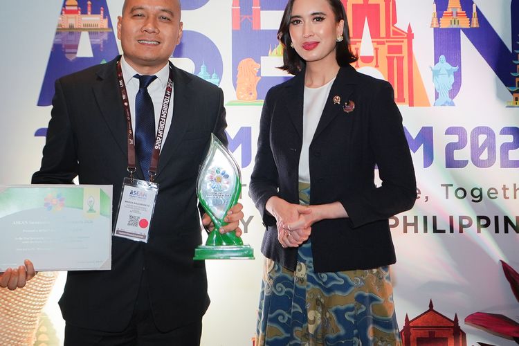 Kebun Raya Bogor (KRB) menyabet penghargaan ASEAN Sustainable Tourism Award dalam Urban Category pada ajang ASEAN Tourism Awards (ATF) 2026.
