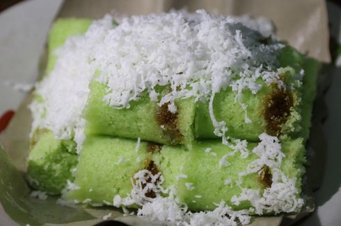 Kue Putu, Jajanan Tradisional yang Masuk Daftar 50 Kue Terbaik Dunia